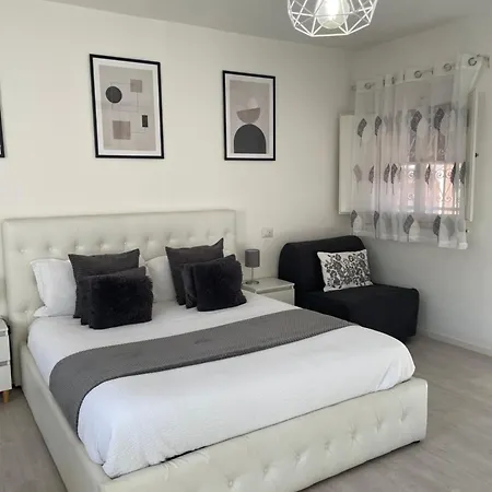 Appartement Dorderio 41 - Private Parking&self Check-in